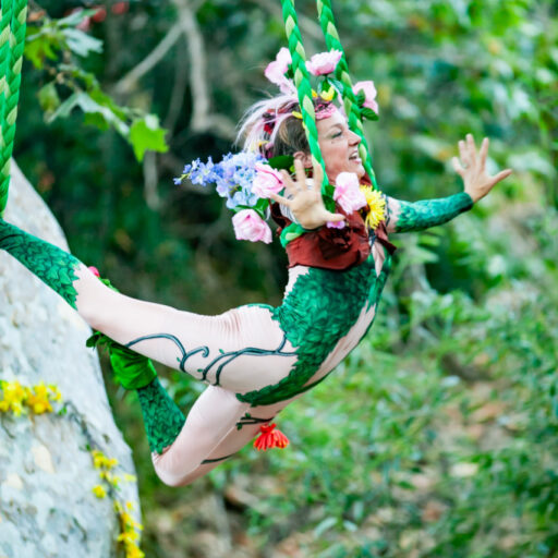 Aerialist Lexi Pearl